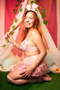 Mila_MonnetPublic图片