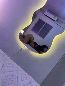 mia_smithh1 Public Εικόνα 2
