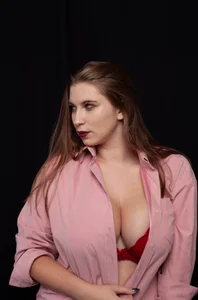 LiyaSilvemore of me Bild 5