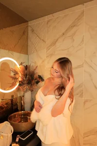 VivienNell White Night Kuva 4