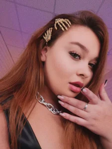 KimberlyMaran Trick or treat?!🕷🕸 Pic 2