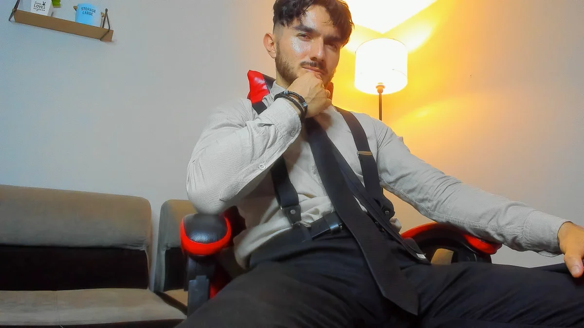 Трендове зображення  7573 Dante_Blake1