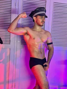 i'm your favorite police de caius_bigcock1  3 photos