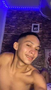 your_twink_asian00 Public 圖片 3