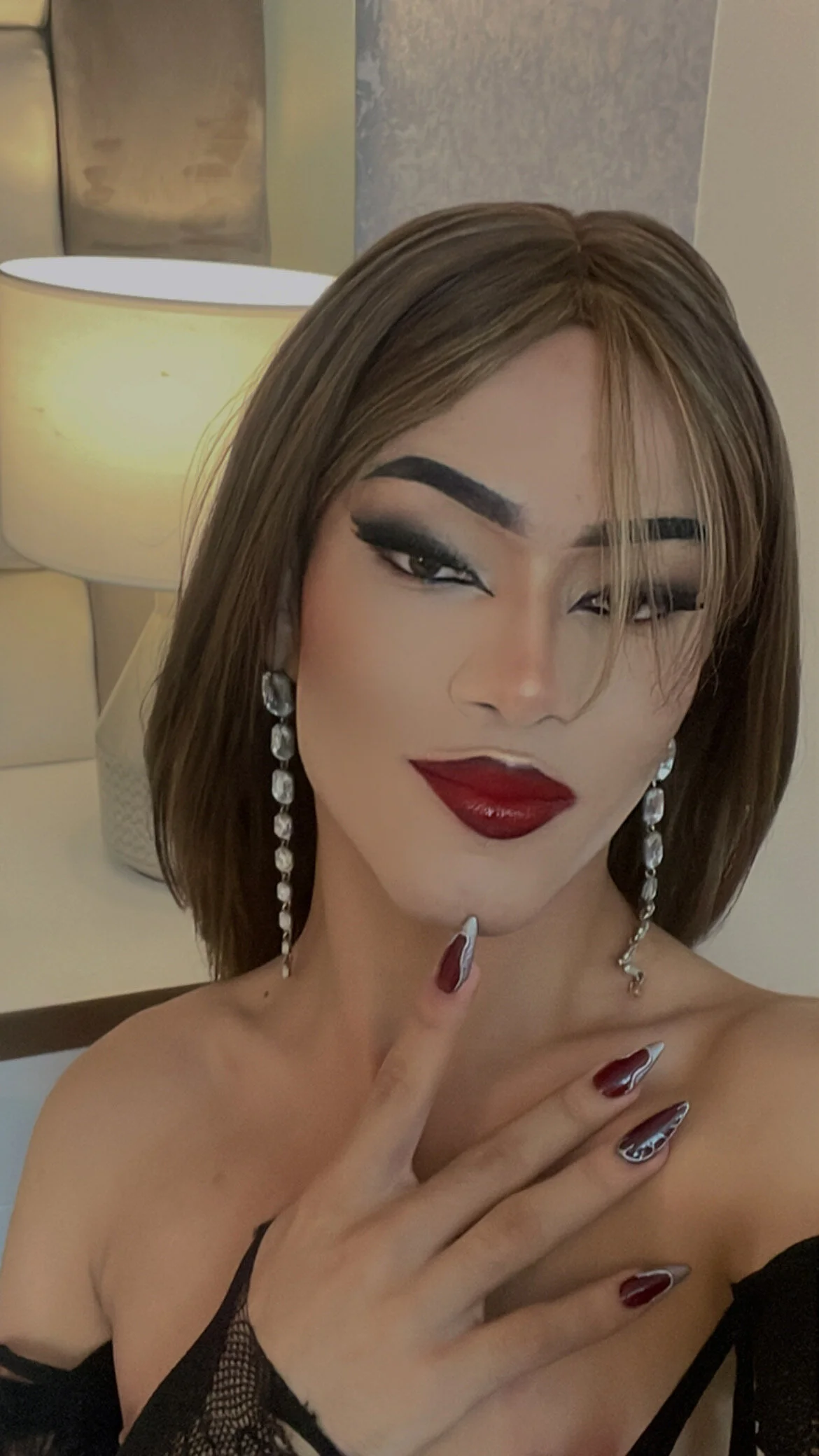 Bella_rossinii_ Trending Plaatje 935