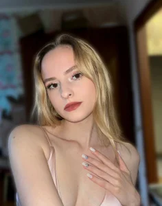 AugustaGravley Public Pic 2