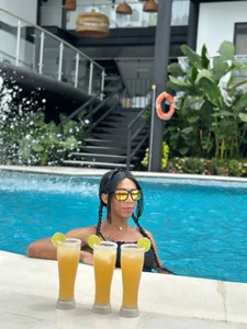 Stefanydolly77 Exótica Gambar