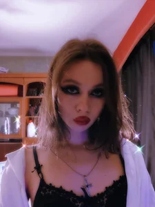 ursula_davis Public Immagine 