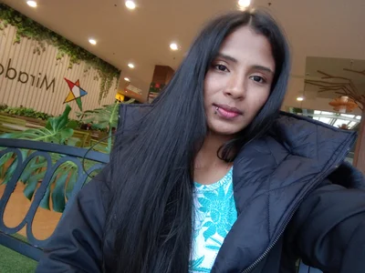 Stephanie1319: Public ( 5 фото)