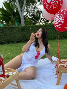 AnnieRouse__ Valentine's day💝✨ Pic