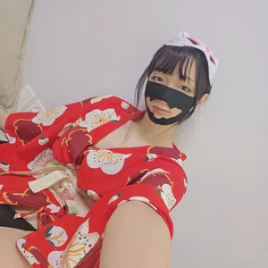 Suya514 새옷 셀카  6টি ছবি