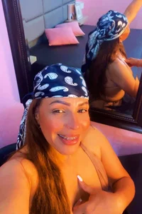 Zdjęcia Helenn_Moore Home girl 💋:  3