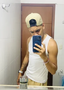 Raymond de Red_Diamond_Guy  5 Imagens