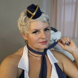 Linda_Zef1r Slight turbulence here, my dears Foto 7