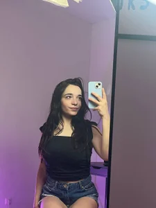 alisha_melisonPublic Bild