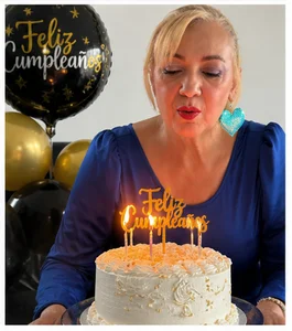 AmelieLux HAPPY BIRTHDAY TO ME!!! Pic 3