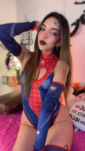 kittyblooms 🔥 I'm looking for new smiles to brighten up my stream. Would you like to be one of them? зображення 2