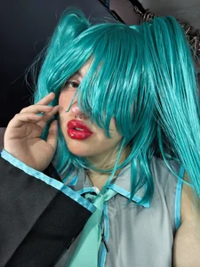 ☆🎤 Miku uwu 🎤☆⁠ de Bj_Chela  5 Imagens