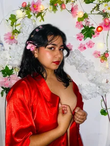 miilaklum I'm your cherry flower 🌺🔥 Pic 2