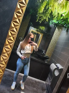 Moonelys Public 圖片