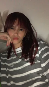 MelodyMansson "Good morning, my sweetest escape… ☀️🔥 From 9:00 AM to 5:00 PM (Colombia time), I’m here, ready to Foto