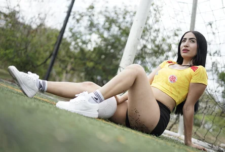 natasha_moreno Soccer afternoon Pic 4