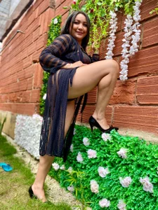 Rebecca_Milfwelcome to summer!图片 4