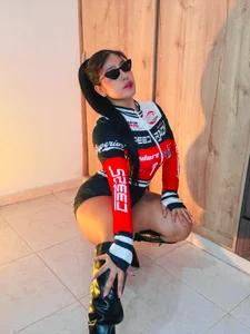 EmmaRossem ❤️‍🔥🥵 Foto 4