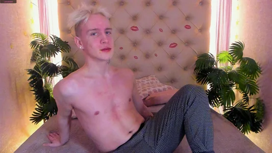 AlexxSweet hot alex Pic