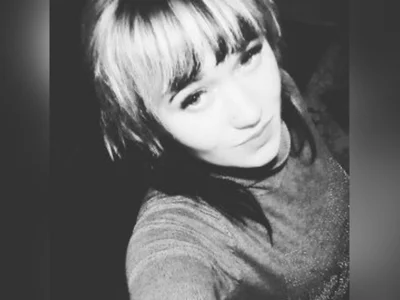 HollyLaBerry Public Pic 5