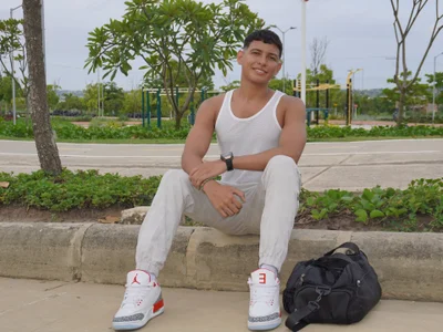 yei-sant relax  7টি ছবি