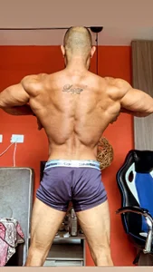 karymmusclet777 Public Foto