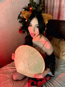 YoumiLee kullanıcısının Asian girl albümü -  3 fotoğraf