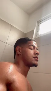 JordanParishh showering time Immagine 