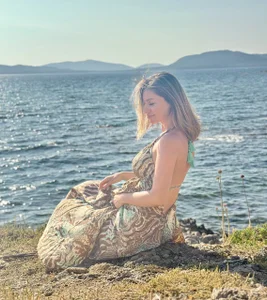 JuliaRichard Relaxation 🤗 Pic 4