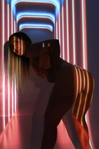 Neon temptation de MaddieTease  5 Imagens