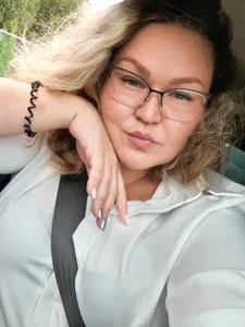 Vivien__wet Public Billede 4