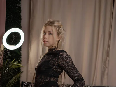 webpetite Luxury Blonde Hình 7