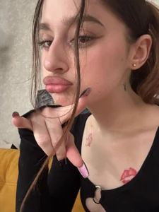 Zdjęcia tinyvivy Public:  4