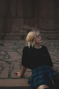 MelodyBaur Public Gambar