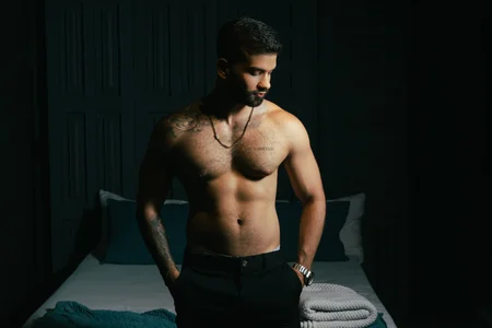 MarkHazze Good looking صورة واحدة|MarkHazze Good looking صورتان|MarkHazze Good looking  صور|MarkHazze Good looking  صورة