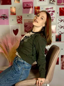 Public od MaliaBourraine  2 snímek