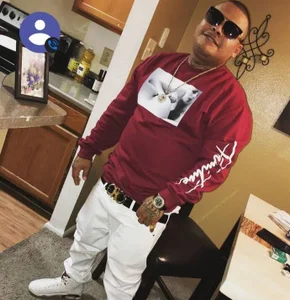 Martinez7233Sexy male Bild