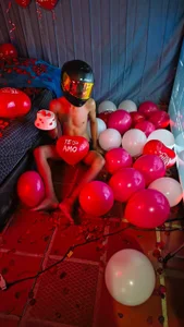 Juan_Hotcaliemte kullanıcısının Happy anniversary! ❤️ albümü -  3 fotoğraf