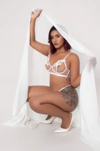 DollyBrownccEnjoy the view😏 Bild 5