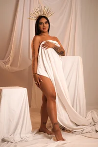 Amberr_Greyy Me Pic 7