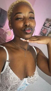 Kimberlylenox_'s photo