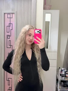 Lina_Banks Curly girly 圖片 2