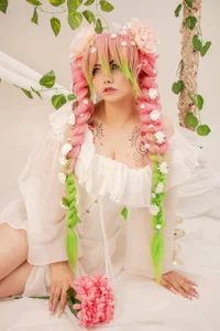 AlyssaRomanova Mitsuri Kanroji Gambar 5