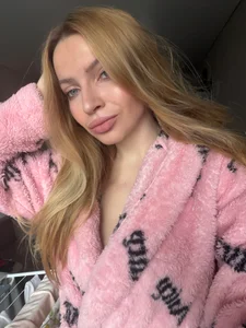 JuiliOnesunray Public Fotka 8